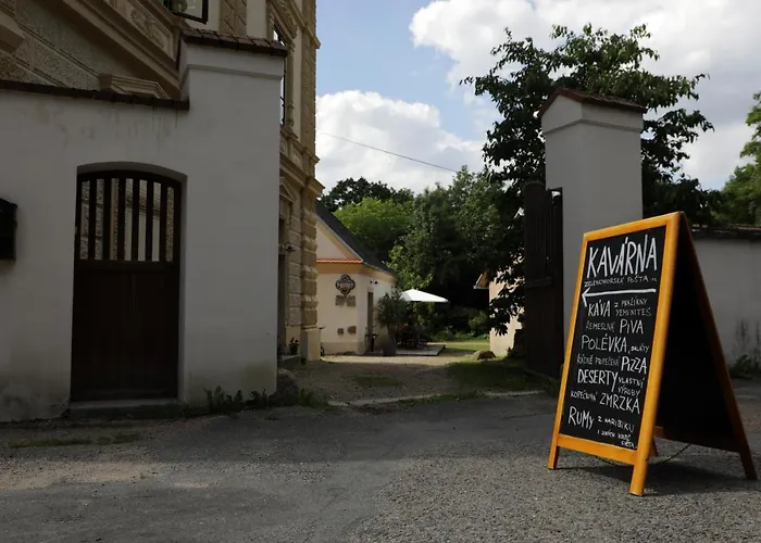 Apartament Historicke Zelenohorska Posta