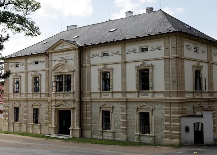 Historicke Zelenohorska Posta Apartament Nepomuk (Plzen-South)